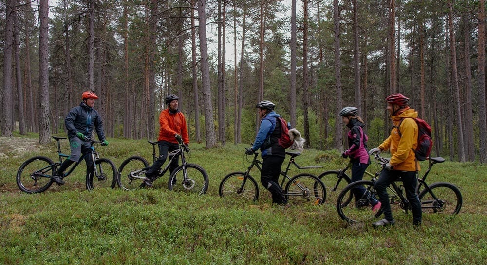 Sykle i verdensarven. Foto: Frontal Media