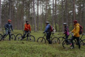 Sykling-i-Mølmannsdalen_Foto_Frontal-Media Sykling-i-Mølmannsdalen_Foto_Frontal-Media
