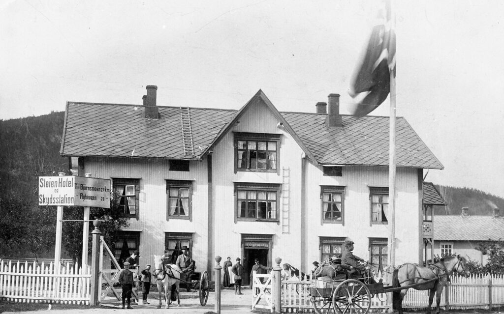 Steien før i tiden Foto: Anno Musea i Nord-Østerdalen